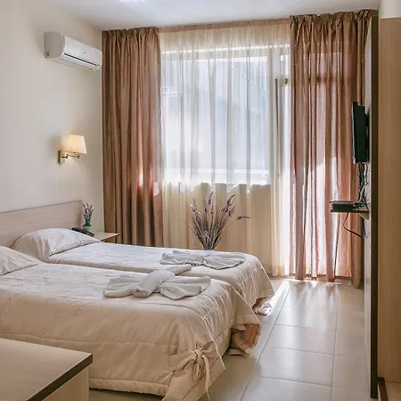 Hotel Alexandra 3*